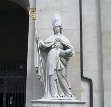 Последние твиты от asante theophilus kofi (@asantetheophil8). F1r5mrf J7b5rm