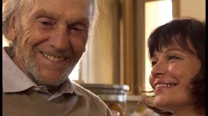 Mais l'ours n'a pas ses papiers et il est désormais un clandestin qui vit dans l'appartement de marc. Claude Lelouch The Moment My Father Gave Me My First Camera I Knew I Had Found The Love Of My Life Film Talk