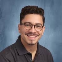 Noel Malave's Instagram, Twitter & Facebook