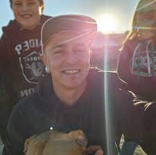 Kenneth Cave (@kenneth.cave.963) • Facebook