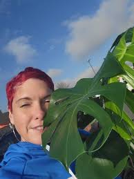 MOM wants one, I want one... we're both obsessed with how pretty it is!