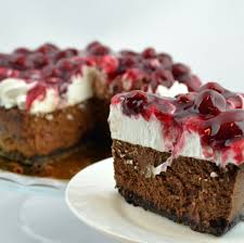 Prajitura cu pere si crema de branza. Pin On Valentine S Delights Dulciuri Pentru Dragobete