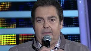 O apresentador era dono do maior salário da globo, com em março, visivelmente mais magro, faustão disse no ar que tinha perdido 26 quilos após tratar um edema linfático na perna. Q6j9kts8fxn Tm