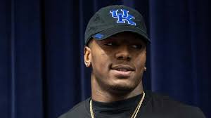 Kentucky football news roundup: Paul Finebaum, Mark Stoops, JJ Weaver, and  more