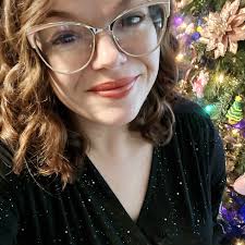 Are there flower arrangement classes in Quad Cities not at a winery?