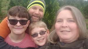 Fundraiser for Karen Young by Sheila Brown : Long term needs of Heustis  Family