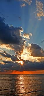 Download images with clouds and sky with sunsets and sunrise in 4k and 8k resolution for iphone and android. Clouds Sea Sunset Sun Rays 1242x2688 Iphone 11 Pro Xs Max Wallpaper Background Picture Image