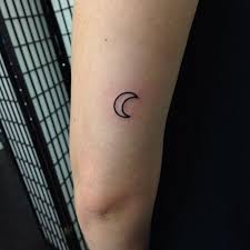 The moon in heraldry is always borne as a crescent, usually with the cavity turned upward. 60 Simple Moon Tattoos Ideas With Meanings