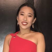 Lina Lay's Instagram, Twitter & Facebook