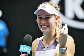 The tennis champ is excited about starting a new chapter with her family after she plays in her final tournament, the australian open.learn more. Caroline Wozniacki Serena Williams Wollte Sie Zum Weitermachen Uberreden Tennisnet Com
