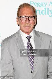 Peggy Obrien's Instagram, Twitter & Facebook