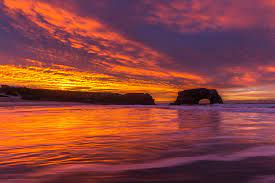 Sunrise In The Bay Area Yesterday Was Insane Natural Bridges State Beach Ca Oc 30002000 Reddit Natural Bridges State Beach Sunrise Earth Photos