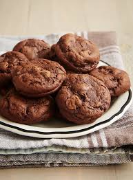 This irish shortbread is different than most shortbread we've made. Irish Cream Brownie Cookies Bake Or Break