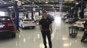 Carvana car vending machine video. Carvana S Largest Car Vending Machine In Tempe Video Phoenix Business Journal