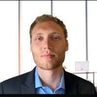 Leon Eason's Instagram, Twitter & Facebook