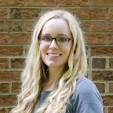 Lisa Carrier's Instagram, Twitter & Facebook