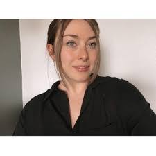 Michele Bowes's Instagram, Twitter & Facebook