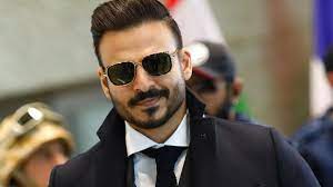 Actor vivek oberoi stoked controversy after he shared a meme on his twitter account, making fun of actor aishwarya rai and. Vivek Oberoi Is Highest Paid Bollywood Actor In South After Vivegam Movies News