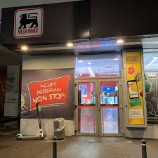 În funcție de restricțiile care pot apărea în perioada următoare, magazinele mega image își vor modifica programul, ținând cont de măsurile autorităților și de locația magazinului. Mega Image PiaÈa RomanÄ 2 Tips De 426 Visitantes