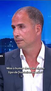 Na Edição da Noite da SIC Notícias desta terça-feira, Ricardo Araújo  Pereira relata a Rodrigo Pratas a experiência como testemunha no julgamento  de Joana Marques em tribunal Ouça as declarações completas pelo