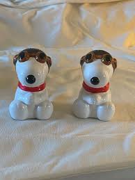 Vintage Peanuts Snoopy Flying Ace Benjamin & Medwin Salt And Pepper Shakers  New