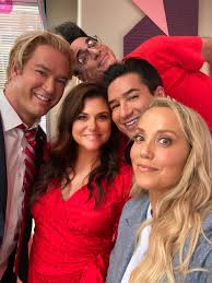 On thursday, the actress shared the ultimate throwback photo from her saved by the bell days. A Letter From Tiffani Thiessen