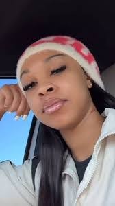 Netta Thomas's Instagram, Twitter & Facebook