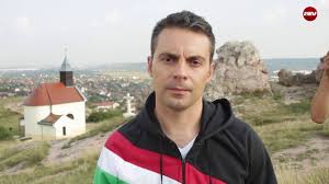 Gábor was baptized on month day 1872, at baptism place. Vona Gabor A Posztideologia Legujabb Ellovasa Reflektor