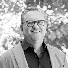 Before there was fiber, there was a fight—and Andrew Lipman, the regulatory  attorney who was leading the charge.