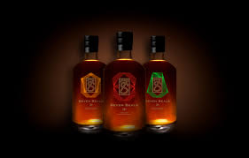 Others follow their nose, their destiny or the advice of a good friend. Home 7 Seals Whisky