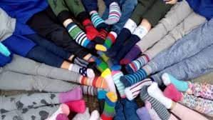 Sanremo 2021, fedez resta in gara nonostante lo spoiler parziale. Giornata Mondiale Sindrome Di Down L Iniziativa Calzini Spaiati Eventi A Trieste