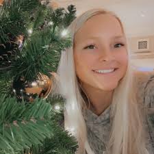 Ashley Hassett (@ashley_hassett) · Instagram 照片和视频