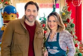 Et spot, hallmark presents as luck would have it, the irish romance starring sweet magnolia's joanna garcia swisher and downton abbey's allen leech. Pandemic Tv Will There Be Hallmark Holiday Movies This Year