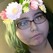 Iris Nieto's Instagram, Twitter & Facebook