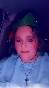 Krystal Wells's Instagram, Twitter & Facebook