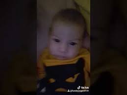 Siyah Saclarina Kurban Oldugum Sarkisi
