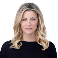 Kristin Schoen's Instagram, Twitter & Facebook