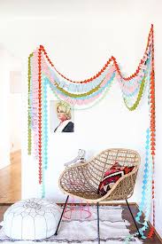 Take a few minutes and plan it out, take the diy paper wall decor that you like the most, discus it with your loved ones and get to work.these diy projects will help you change your interior design every week and color your life.01. Home Decorating Ideas With Paper Design Corral