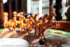 800followerslifeuk2014(4092lifeuk2014's feedback score is 4092) 100.0%lifeuk2014 has 100% positive feedback. I Bought Horses And They Are Beautiful Tropical Scenes Casa Veneracion Carving Wood Carving Horses