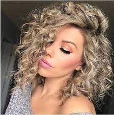 Popular Bob Hairstyles And Styles You Should See 2018 Hairstyles Popular Should Styles Medium Curly Hair Styles Curly Hair Styles Permed Hairstyles