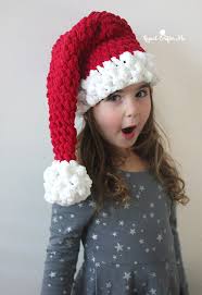 I have included a video tutorial below if you are interested in seeing how to complete the hat — add the garland, sew on the star and add the fairy lights. Crochet Santa Hat With Bernat Blanket Yarn Repeat Crafter Me