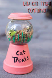 Ezydog wearable dog treat bag. Pin On Staying Close To Home Blog Posts