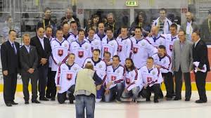 :)) ms v ľadovom hokeji švédsko 2002 na vlnách rádia slovensko (zostrih. Sme Majstri Sveta Znelo V Uliciach Pred Desiatimi Rokmi Webnoviny Sk