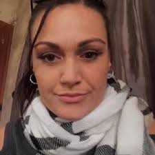 Can someone give my partner a ride from Karamea to Westport tonight?