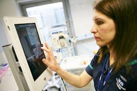 Hospital Tablet Computers Cut Nurse Time By Up To 30 Per