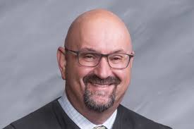 Aberdeen man dies in I-29 crash