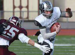 Pine Richland Quarterback Ben Dinucci The First Pennsylvania High School Quarterback To Throw For More Than 4 000 Yards In A Seas Workout Quarterback Coaching
