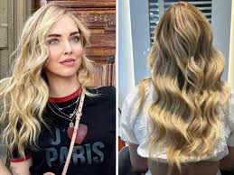 Acconciature con i torchon per capelli lunghi e corti. Fidanzamento Centro Tosse Onde Morbide Capelli Coraggioso Costola Due Settimane