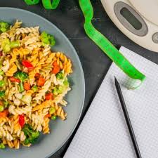 Avocado, fructul originar din america de sud, este prezent tot mai des pe mesele noastre datorită calităților sale nutritive excelente. Rosia Fruct Sau Leguma Argumente Pro Si Contra Dr Alin Popescu