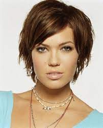 15 Sassy Hairstyles Featuring Mandy Moore Short Hair Mandy Moore Short Hair Mandy Moore Hair Short Choppy Haircuts